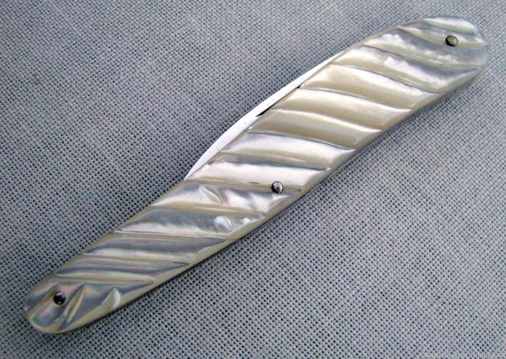 UNIQUE MINT PUBLISHED EXHIBITION SERPENTINE CARVED PEARL WHITTLER 1859-1862-img-1