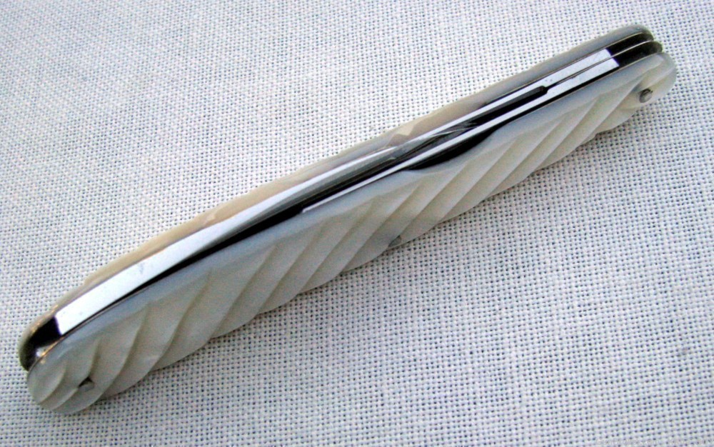 UNIQUE MINT PUBLISHED EXHIBITION SERPENTINE CARVED PEARL WHITTLER 1859-1862-img-4