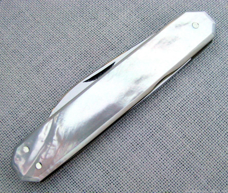 PRISTINE MINT PEARL 3 BLADED BOLSTERLESS GENTLEMANS POCKET KNIFE 1930s-40s-img-4