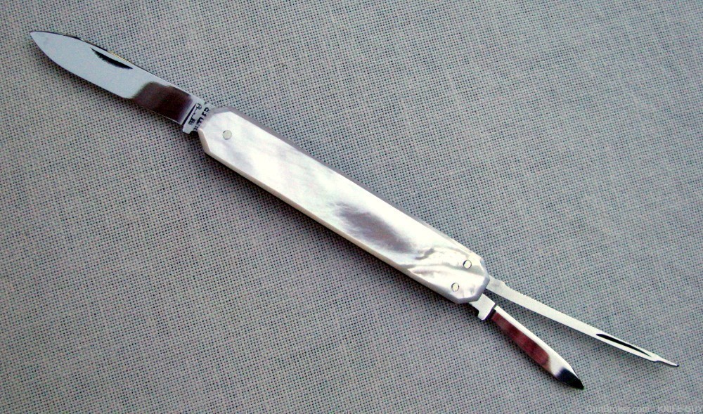 PRISTINE MINT PEARL 3 BLADED BOLSTERLESS GENTLEMANS POCKET KNIFE 1930s-40s-img-3