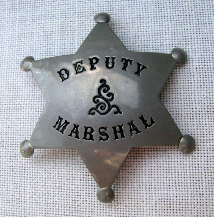ANTIQUE MINTY EARLY 6 STAR PATTERN DEPUTY MARSHAL BADGE CIRCA 1910-1920s-img-1
