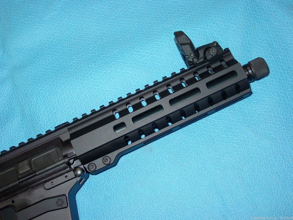 CMMG MkGs BANSHEE Pistol 9mm 8” with Folding Adapter-img-3