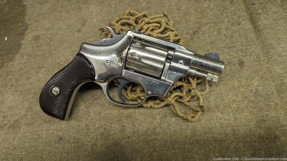 High Standard Sentinel 22LR revolver-img-0