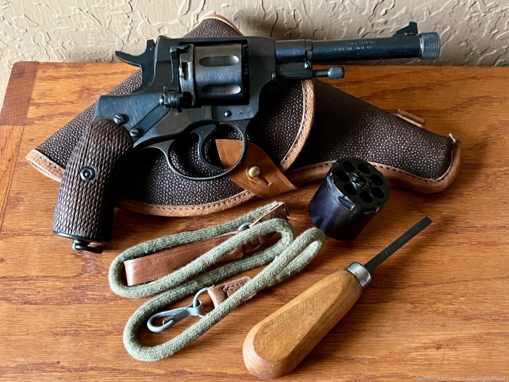 Tula Nagant M1895 Revolver, Threaded 1/2x28, w/ Holster & .32acp Cyl.-img-0