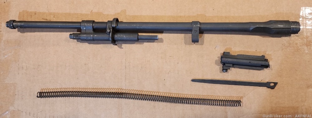M14 barrel assembly with complete bolt, Chinese, excellent condition-img-0