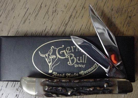 German Bull Peanut  Knife Stag  GB105-img-0