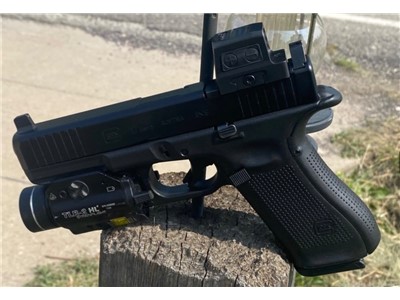  Penny auction no reserv BUILT Gen 5 Glock 17 With Duty Holster