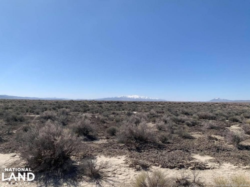 14.5 acres  in humbolt county , nevada  with power  5 minutes off the major-img-4