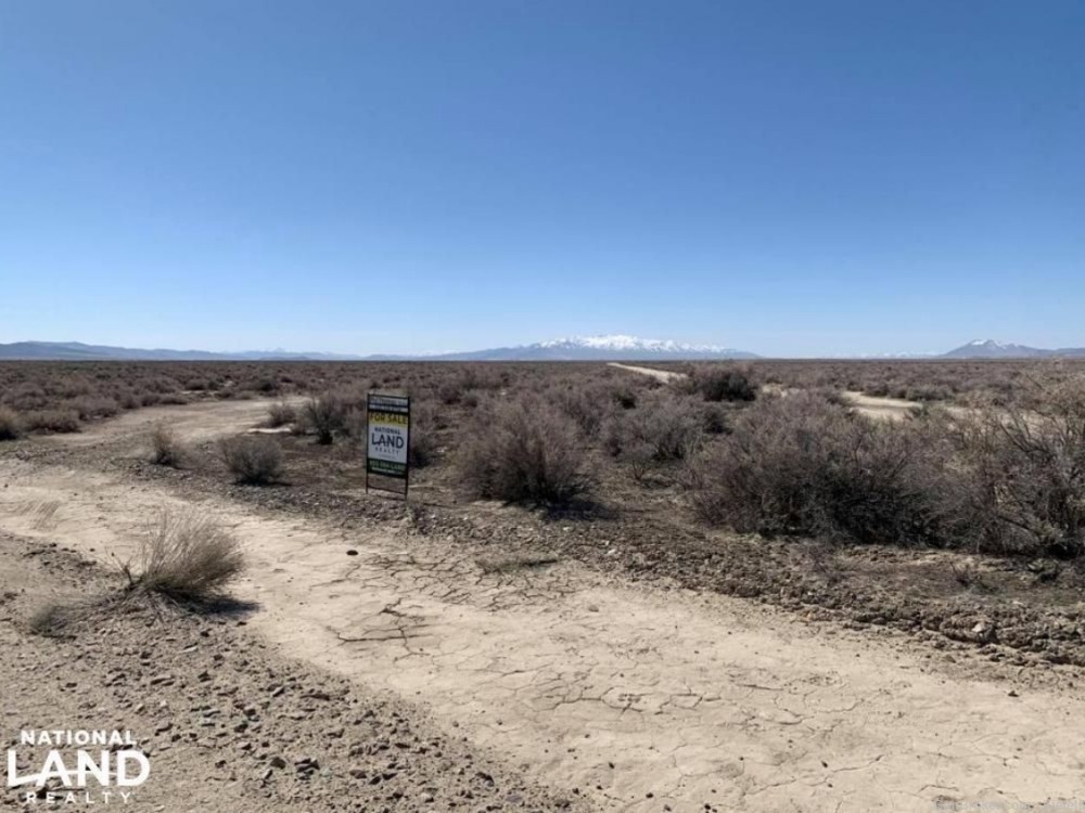14.5 acres  in humbolt county , nevada  with power  5 minutes off the major-img-15