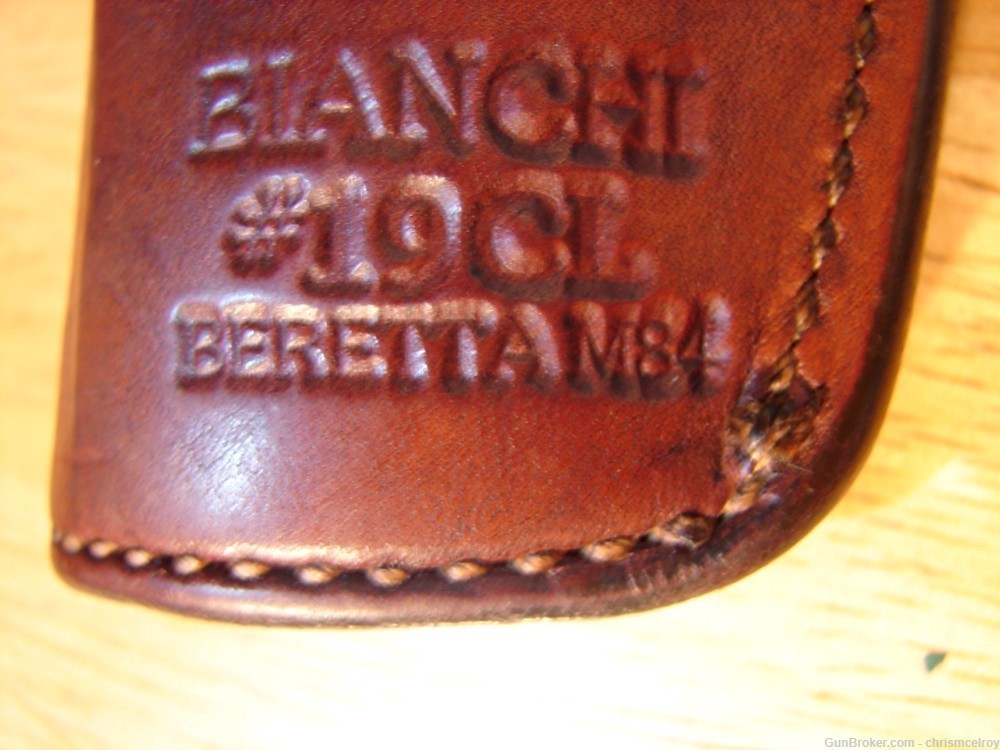 BERETTA MODEL 84 HOLSTER BY BIANCHI RT HAND MODEL 19CL OWB LINED-img-4