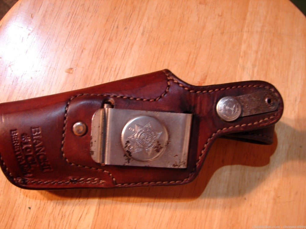 BERETTA MODEL 84 HOLSTER BY BIANCHI RT HAND MODEL 19CL OWB LINED-img-7