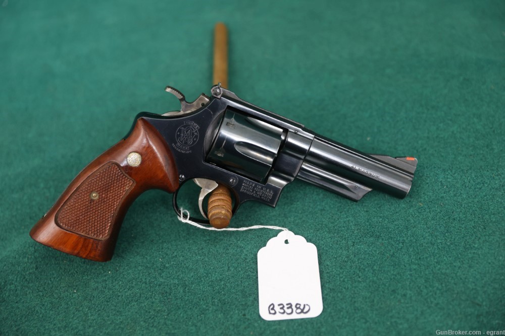 B3380 Smith and Wesson S&W model 57 41 Mag 4"-img-0