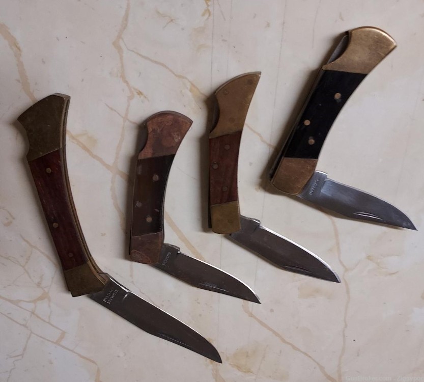 4 Folding Knives - Wooden Handle(s)-Made in Pakistan-Used-img-4