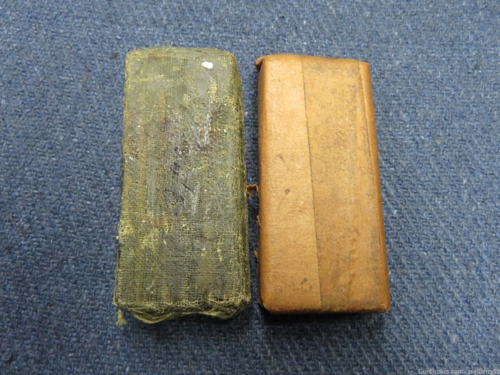 LOT OF 2 WWII US M1 CARBINE MAGAZINES W/ STOCK POUCH-UNISSUED-img-1