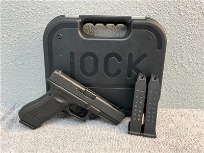 Glock G17C Gen4 - UG1759203 - 9MM - 4” - 17+1 - 18587