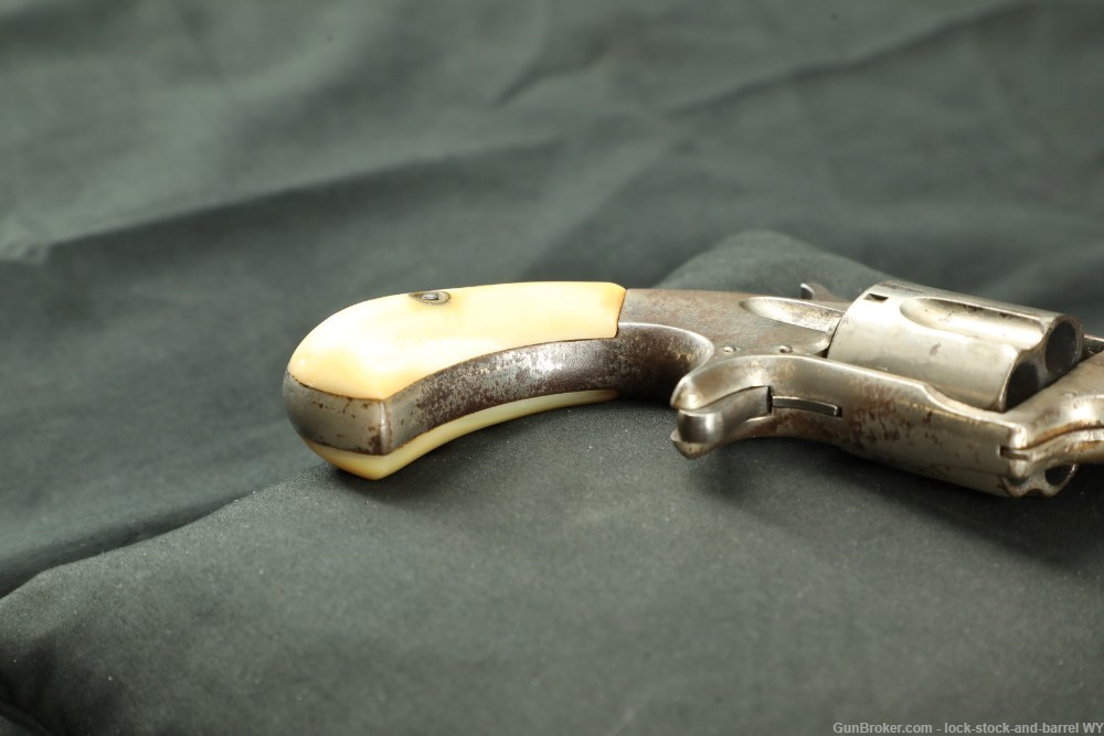 Harrington & Richardson H&R Victor No. 3 .32 Single Action Revolver Antique-img-4
