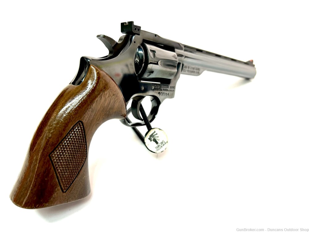 DAN WESSON MODEL 14 .357 MAG REVOLVER WITH 4 BARRELS AND EXTRA SIGHTS-img-4