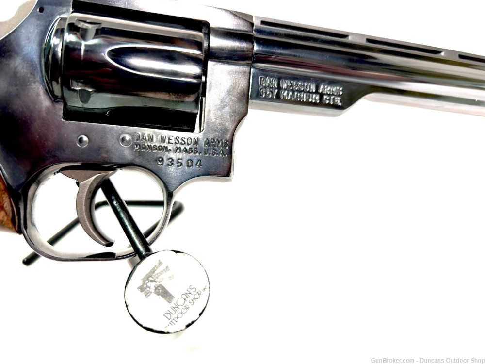 DAN WESSON MODEL 14 .357 MAG REVOLVER WITH 4 BARRELS AND EXTRA SIGHTS-img-6