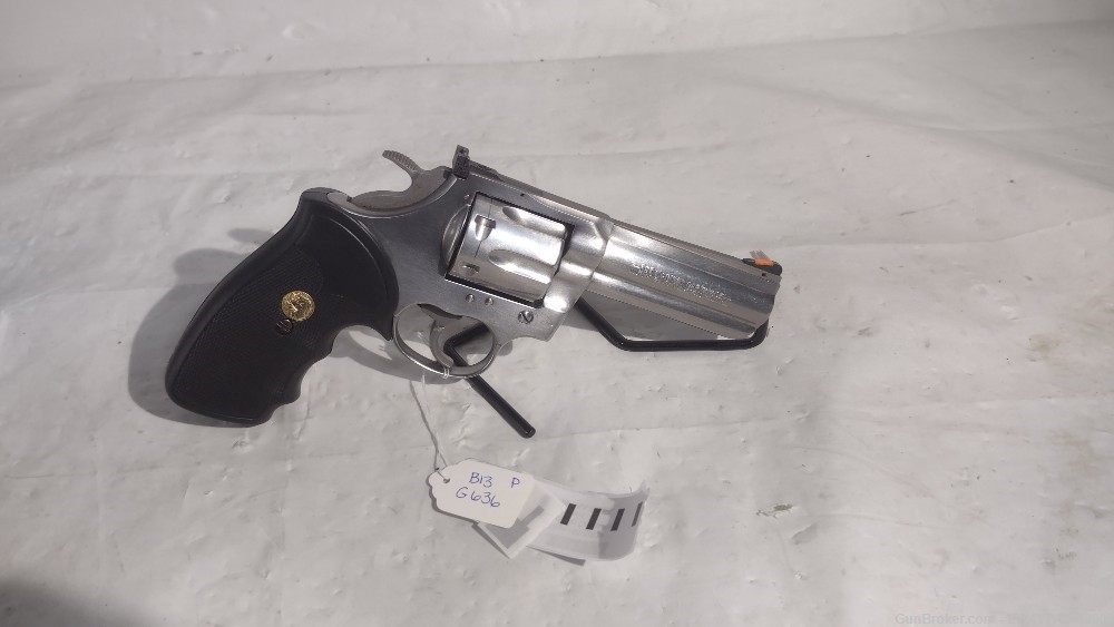 Colt King Cobra 1989 4 inch .357 Magnum Revolver -img-0