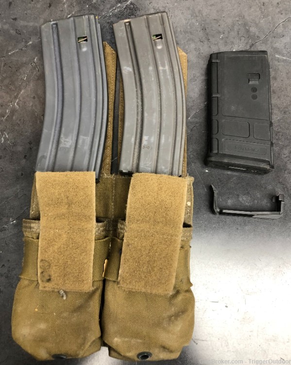 4 mag ammo pouch with 2X30rnd magazines and 1X20rnd magazine-img-0