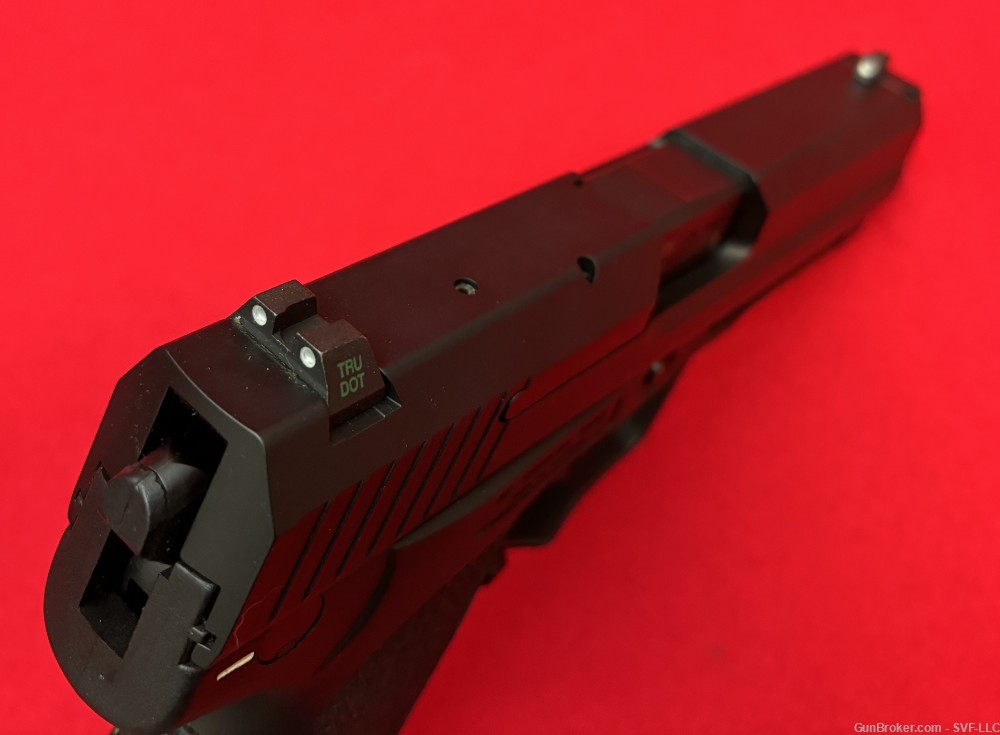 HK USP 45ACP Pistol 2007 2 Mags + Box Used Black V7 Variant 7 45 ACP DAO-img-3