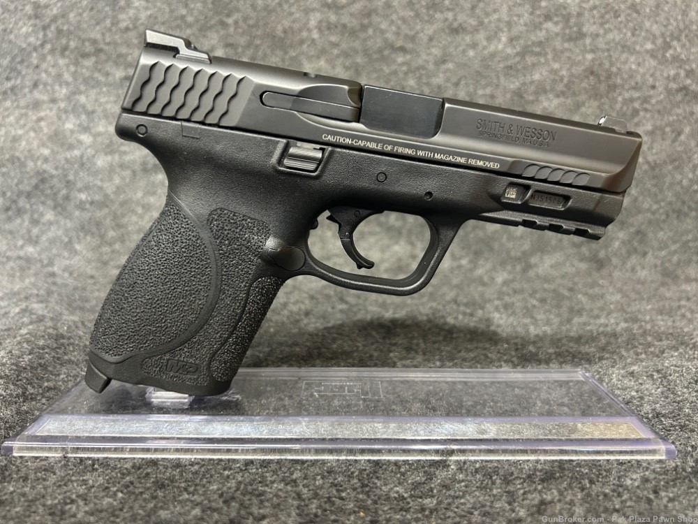 Smith and Wesson M&P9 M2.0-img-5