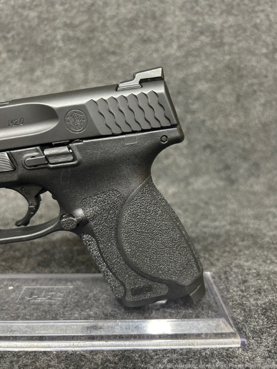 Smith and Wesson M&P9 M2.0-img-2