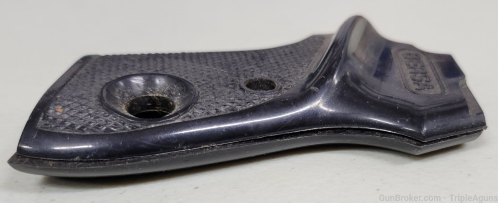 Bersa factory black plastic grips magazine release on bottom of grip-img-2