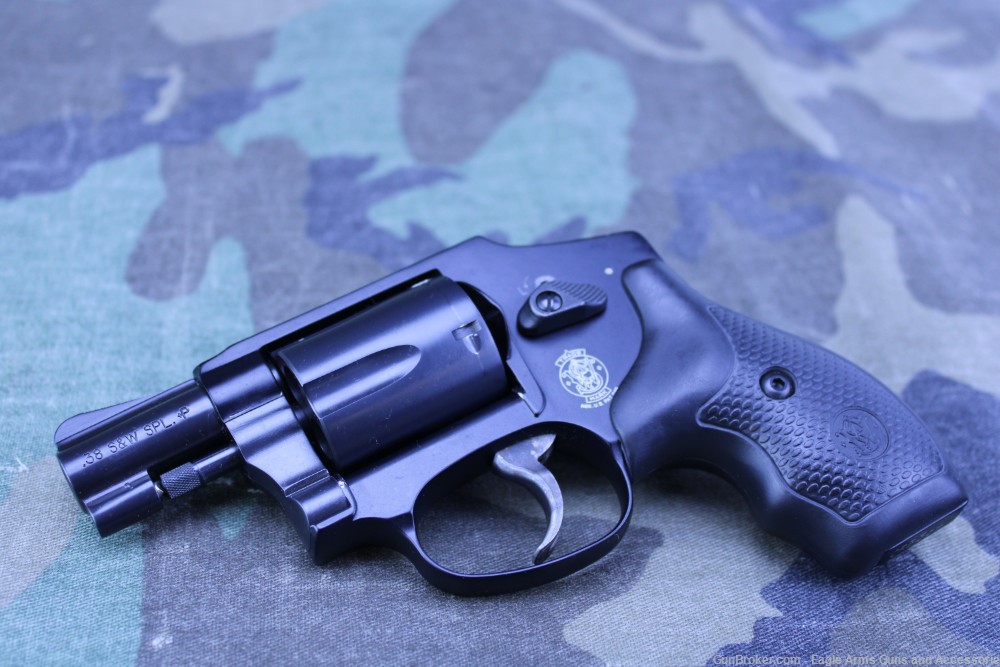 Smith and Wesson 442-2 S&W Snub-img-0