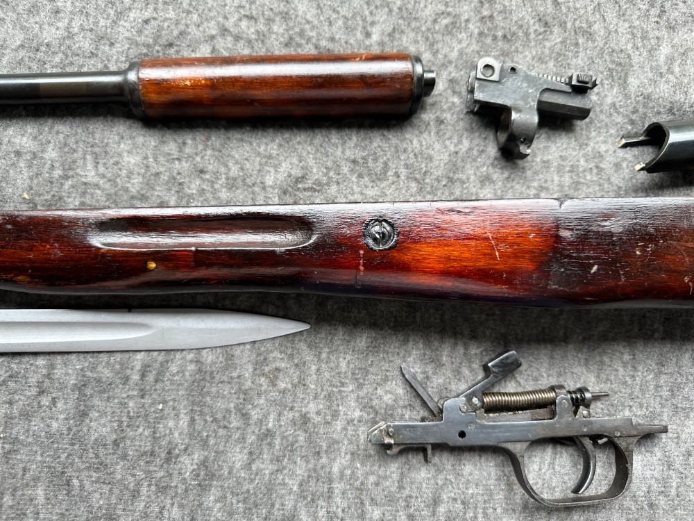 Russian SKS 1945 Parts Kit-7.62x39-Bayonet-Stock-Trigger Guard-Etc-img-13