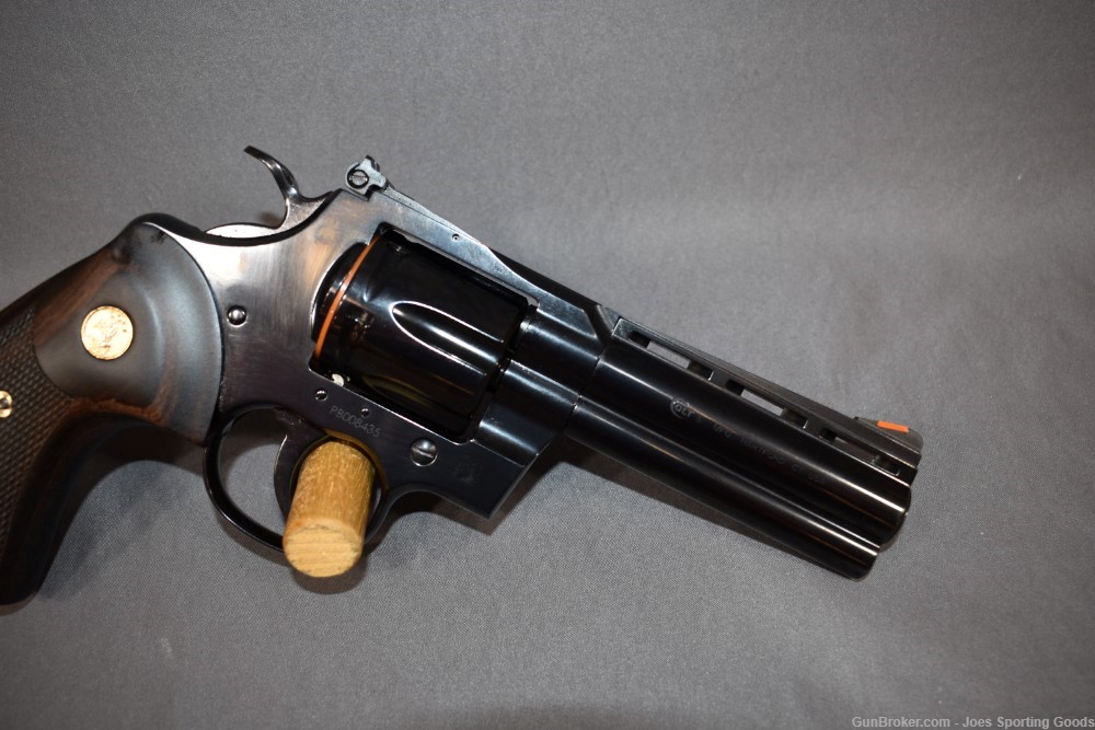 NiB - Blued Colt Python 4.25"- .357 Magnum Revolver w/ Factory Case-img-9