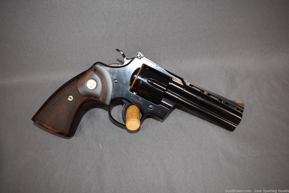 NiB - Blued Colt Python 4.25"- .357 Magnum Revolver w/ Factory Case-img-7