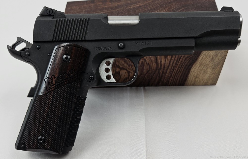 Ithaca M1911A1 Hand-Fit-img-7