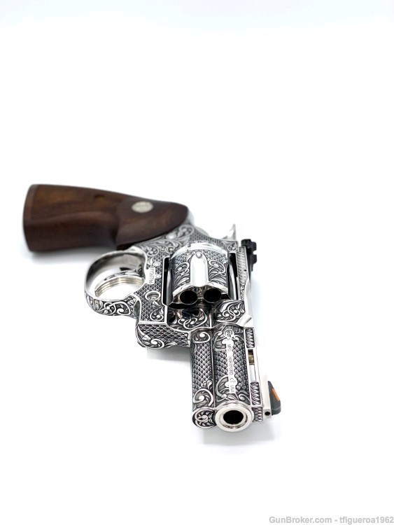 Colt Python .357 Magnum 3" Engraved and Polished-img-5