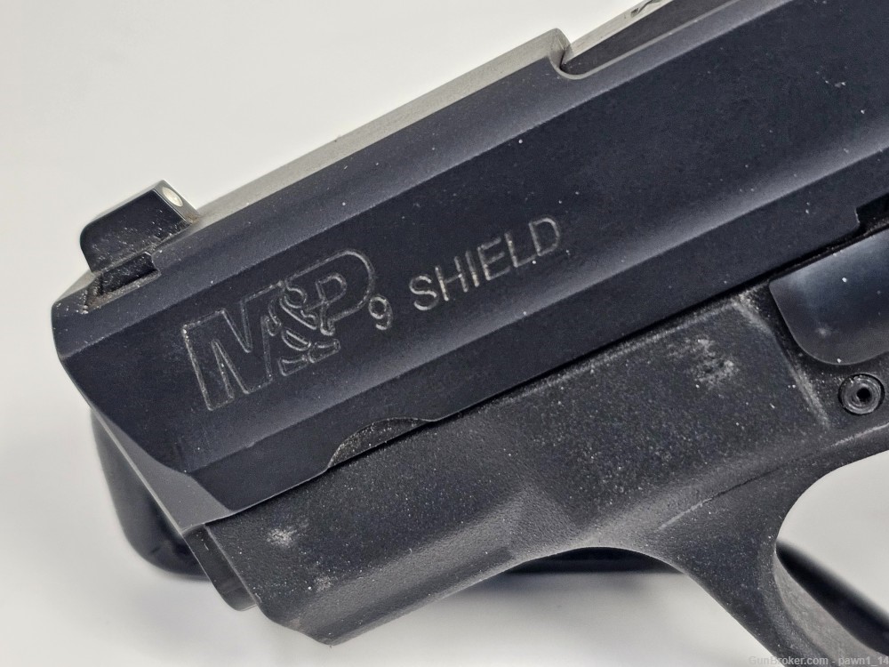 Smith & Wesson MP9 with one magazine-img-3