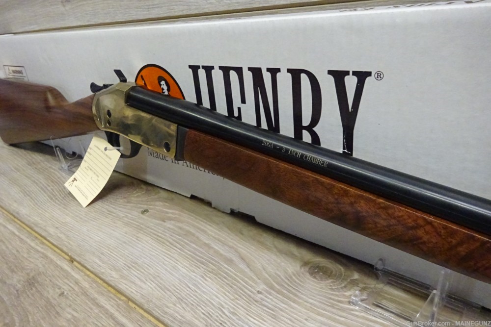 HENRY REPEATING ARMS SINGLESHOT BRASS 20/26 BL/WD No Reserve-img-7