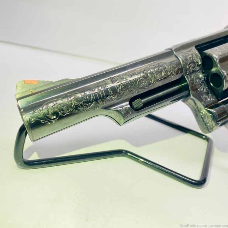 SMITH & WESSON MODEL 19 357 MAG ENGRAVED 1 OF 20 MADE BEAUTIFUL RARE NEW!-img-5