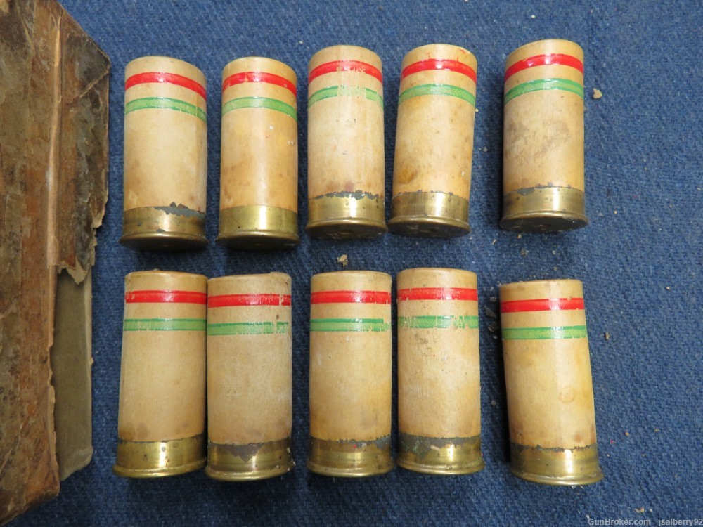 BOX OF 10 WWII US NAVY MK III MOD. 3 RED/GREEN 37MM FLARES-RARE-img-1