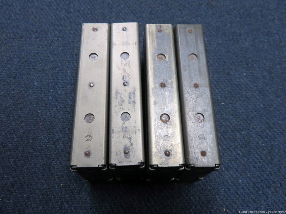 LOT OF 4 VIETNAM WAR US MILITARY M16 20-ROUND MAGAZINES W/ POUCH-img-2