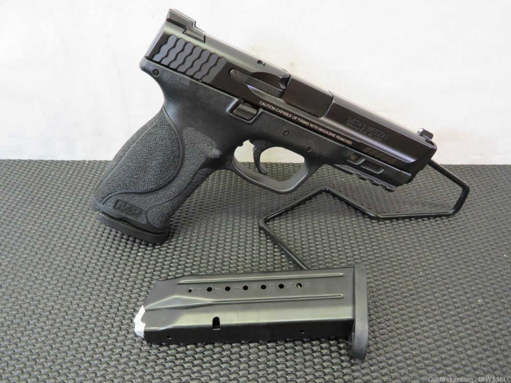 PENNY! SMITH & WESSON M&P9 M2.0 FULL-SIZE 9MM W/ 4.25" BARREL!-img-1