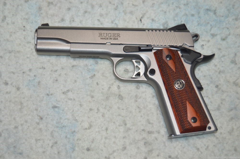 NIB Ruger SR1911 5" Government 45 ACP Stainless Wood Grips -img-2