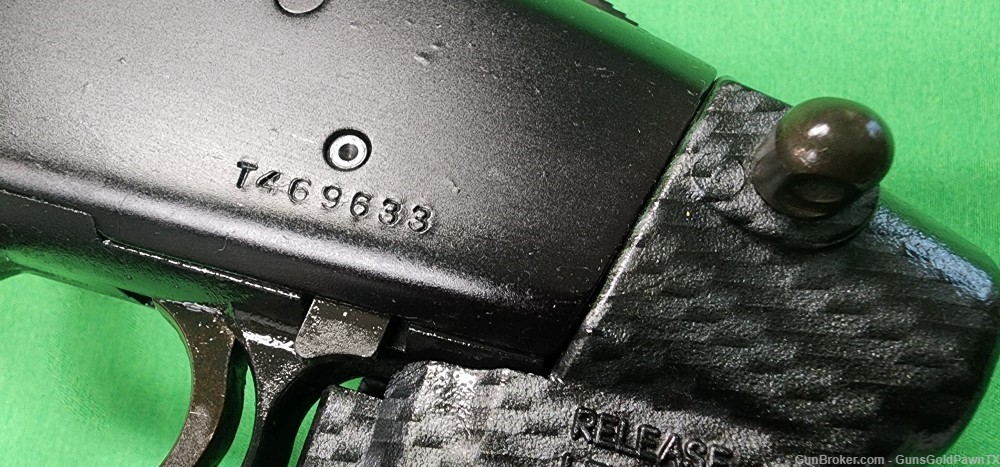 Mossberg 500 Pistol Grip 8 shot Carbon Fiber Dip-img-22