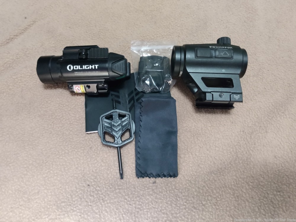 Green Dot Swampfox Liberator & Olight BALDR Pro W/Green Laser-img-1