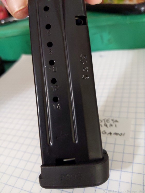 Factory Steyr M9a1 17 Rd magazine 9mm-img-2