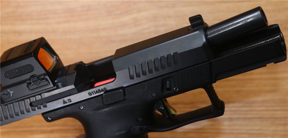 CZ P-10 C 9mm 4" Barrel Holosun Red Dot 1 Mag 15 Rounds-img-7