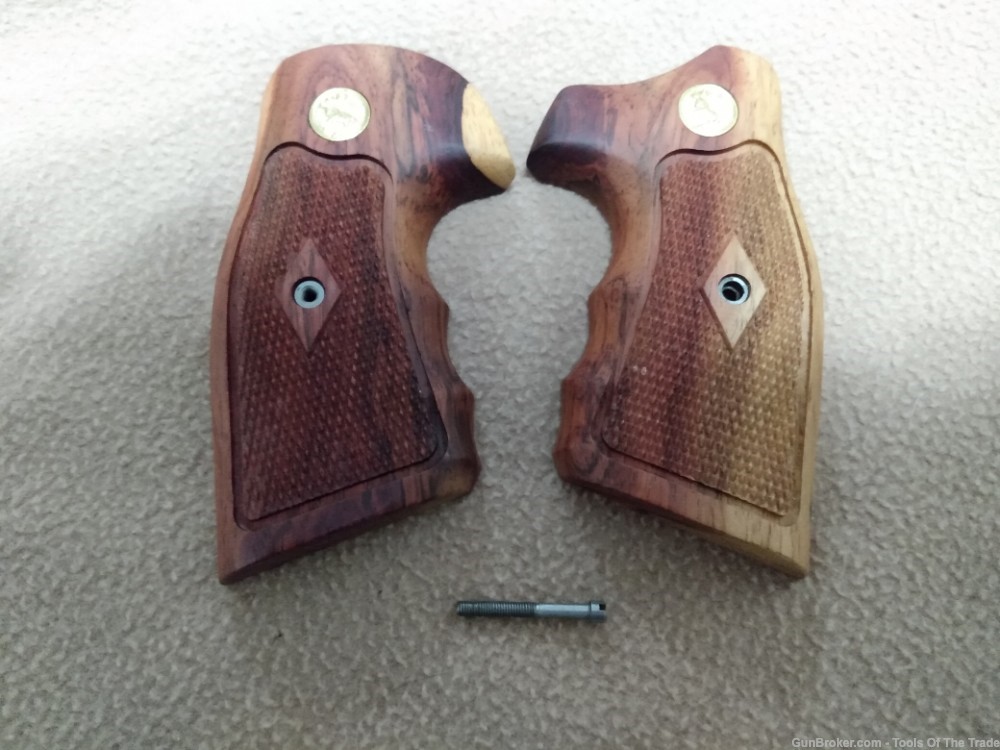 Colt King Cobra Revolver OEM Wood Grips-img-0