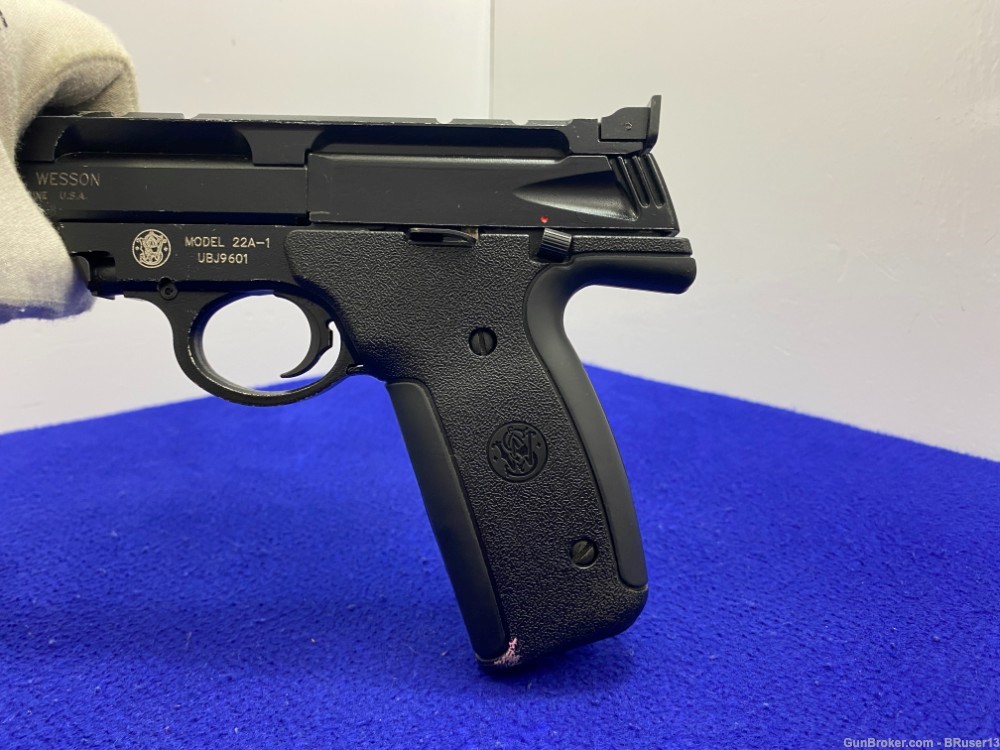 Smith Wesson 22A-1 .22LR Black 5.5" *GREAT LIGHTWEIGHT PLINKING PISTOL*-img-38
