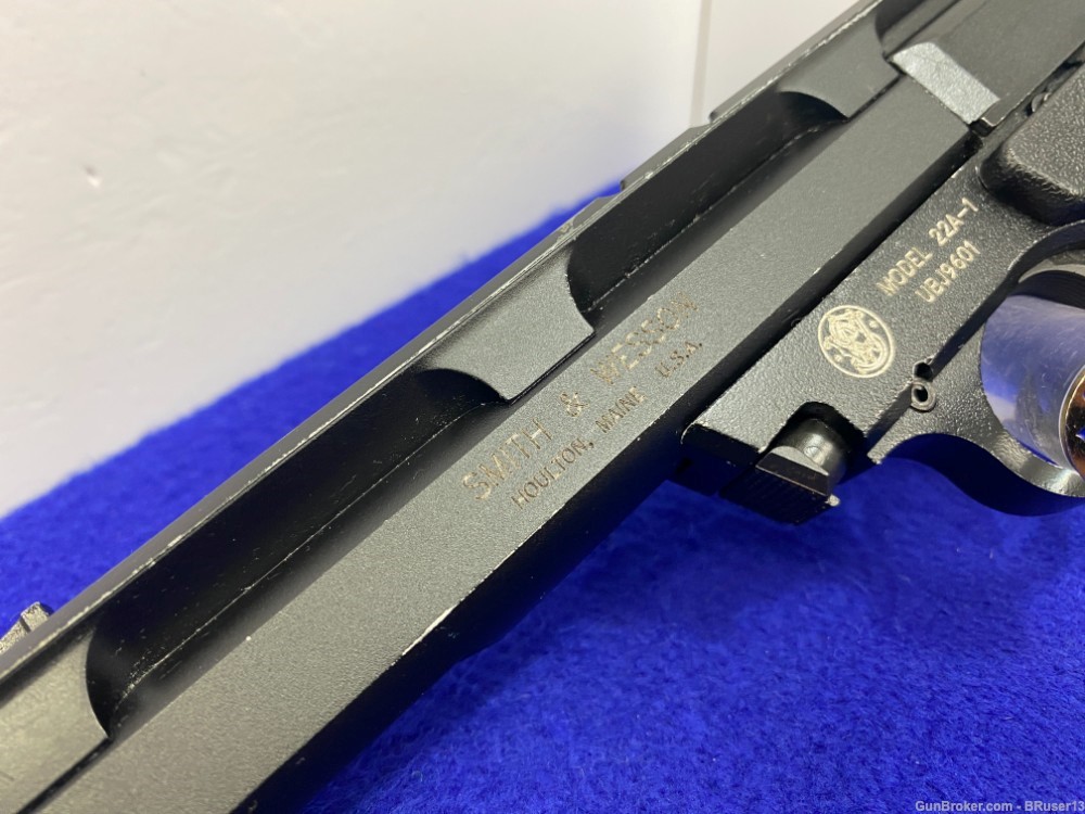 Smith Wesson 22A-1 .22LR Black 5.5" *GREAT LIGHTWEIGHT PLINKING PISTOL*-img-11