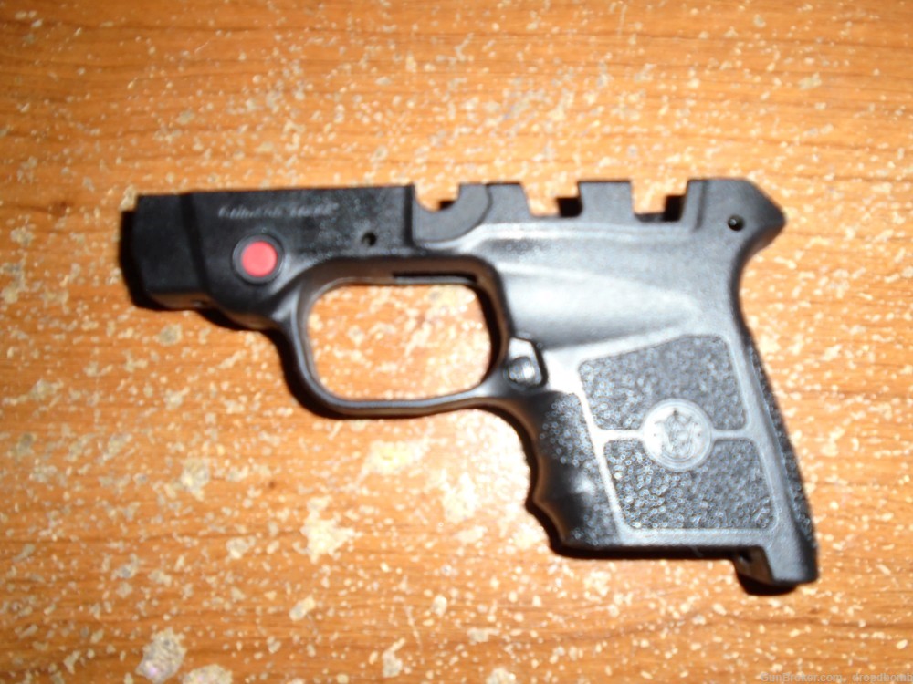 SMITH & WESSON M&P .380 BODYGUARD PISTOL GRIP FRAME WITH LASER-img-1