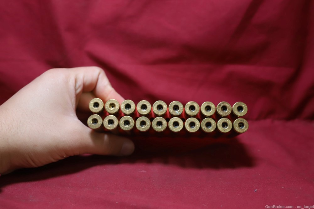 Weatherby .270 Weatherby mag Spent Casings  18 Casings / 2 Dummy Rounds-img-3